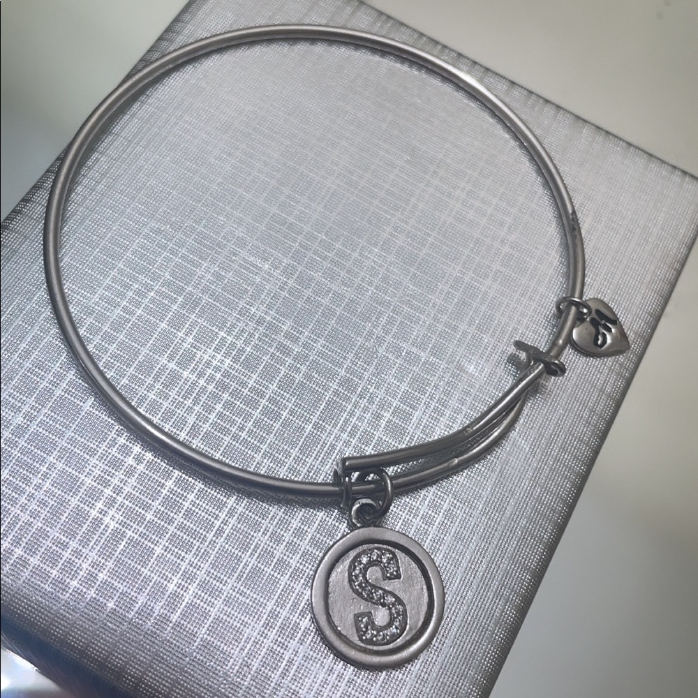 Charm memories bangle bracelet S charm